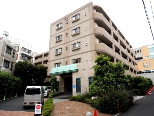 グランハイツ東新宿