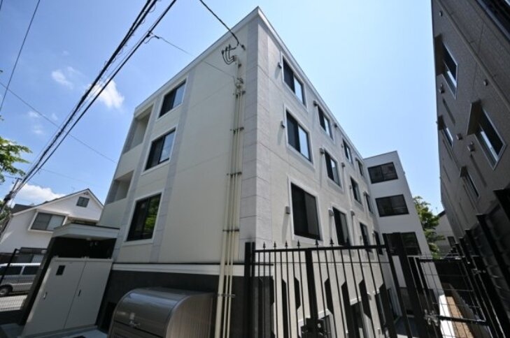 CENTRAL GARDEN RESIDENCE TOKYO
